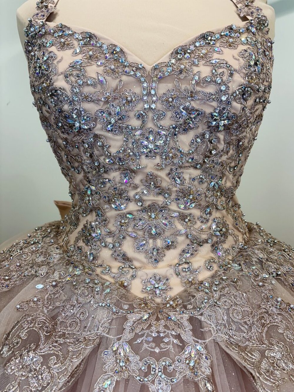 ✨ STUNNING BOUTIQUE FIND! Mon Cheri PR30018 Quinceañera Dress Rose Quartz–Sz 12 - Picture 2 of 8